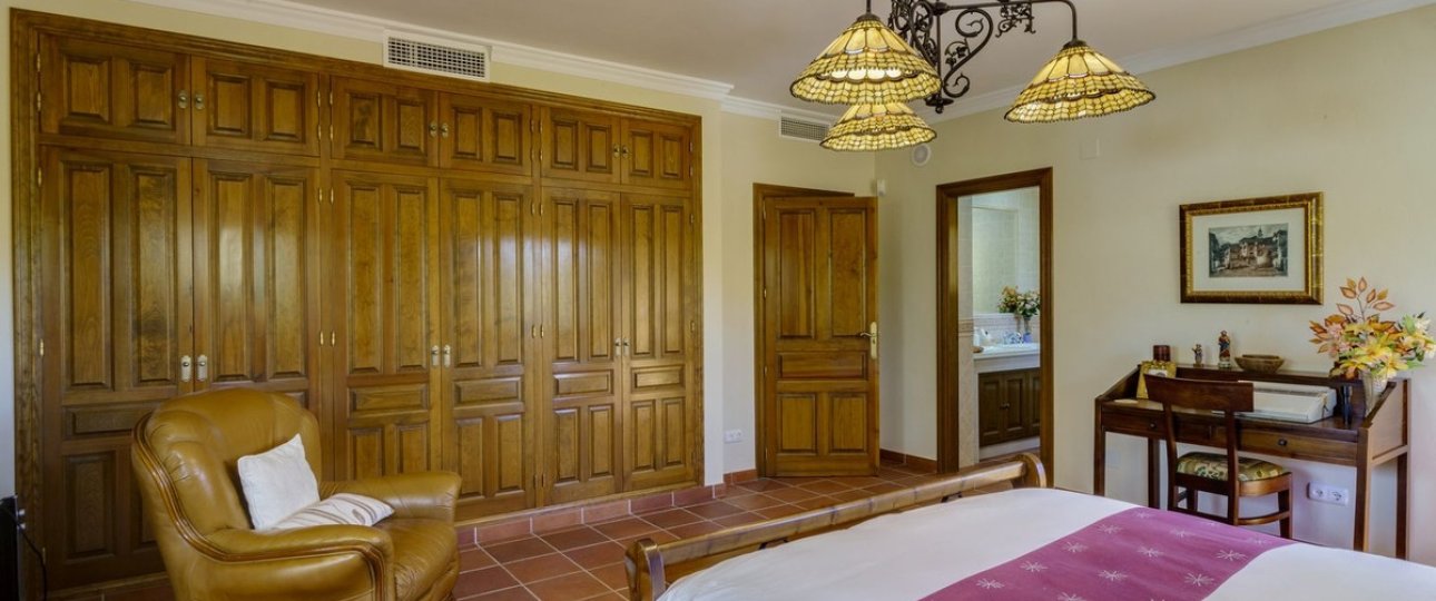 Wiederverkauf - Villa - Benahavís - La Quinta