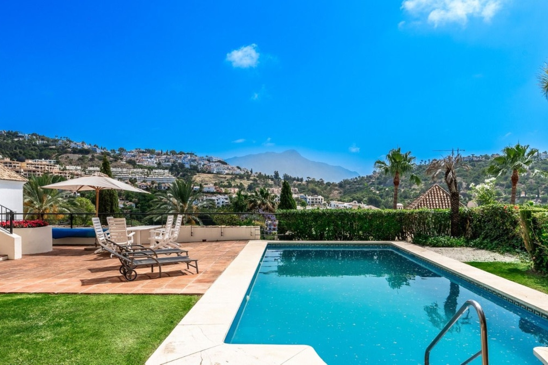 Wiederverkauf - Villa - Benahavís - Los Arqueros