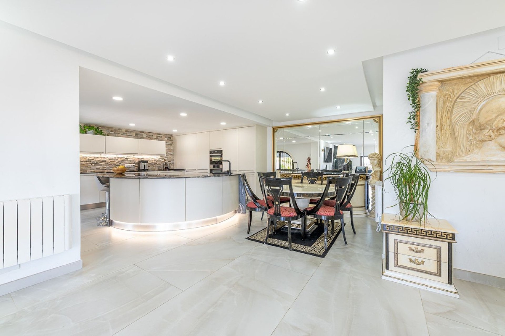 Wiederverkauf - Villa - Benalmadena - Benalmadena Centro