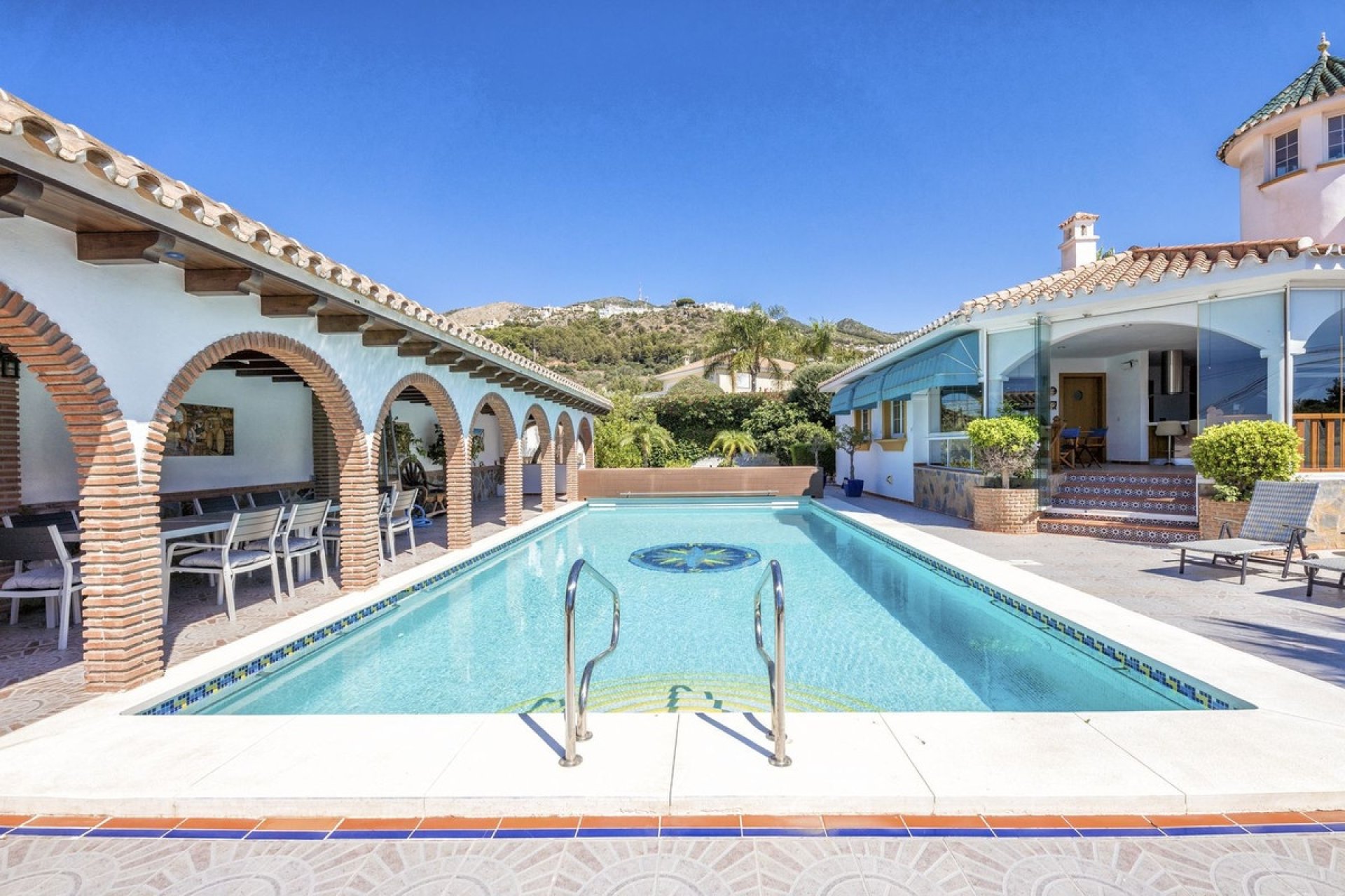 Wiederverkauf - Villa - Benalmadena - Benalmadena Costa