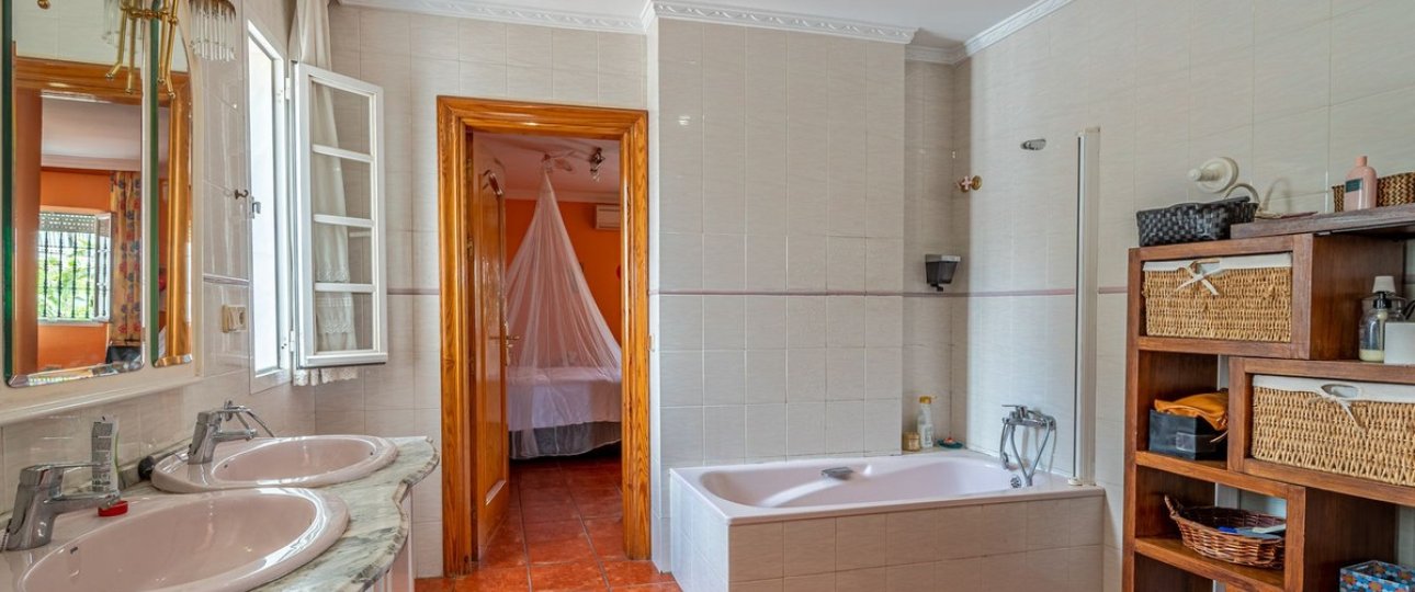 Wiederverkauf - Villa - Benalmadena - Benalmadena Costa