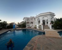 Wiederverkauf - Villa - Benalmadena - Torrequebrada