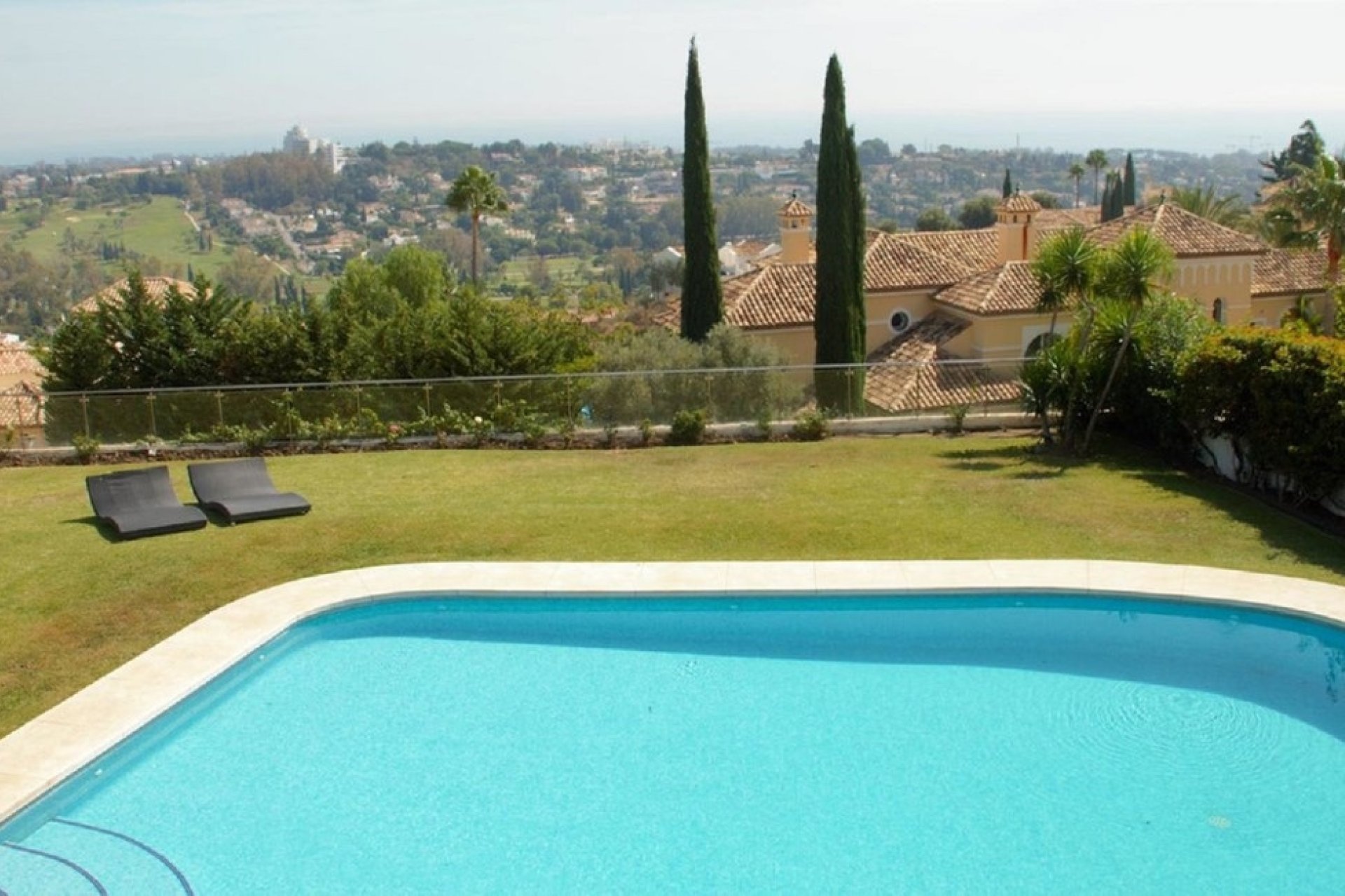 Wiederverkauf - Villa - El Paraiso