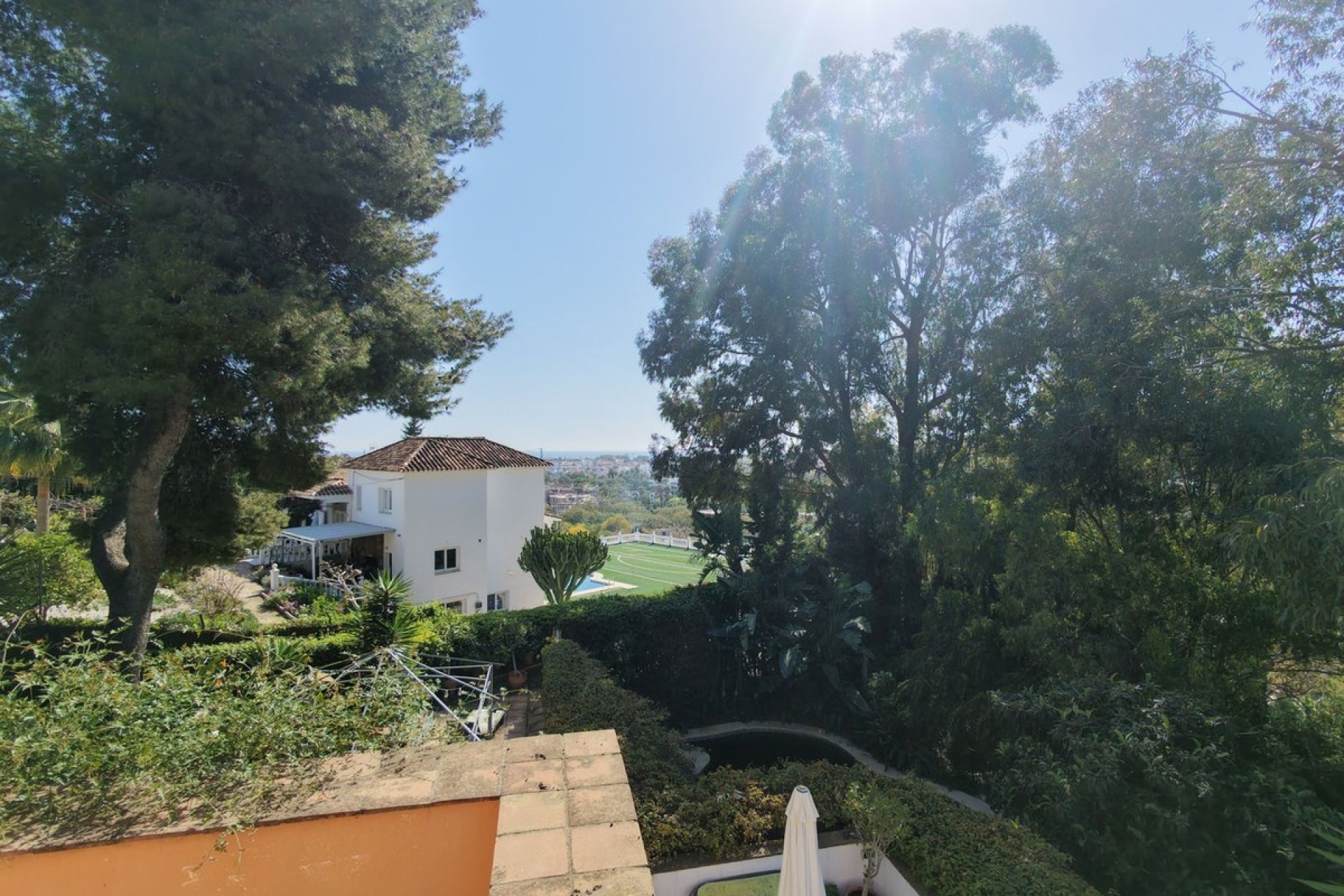 Wiederverkauf - Villa - Estepona - Atalaya