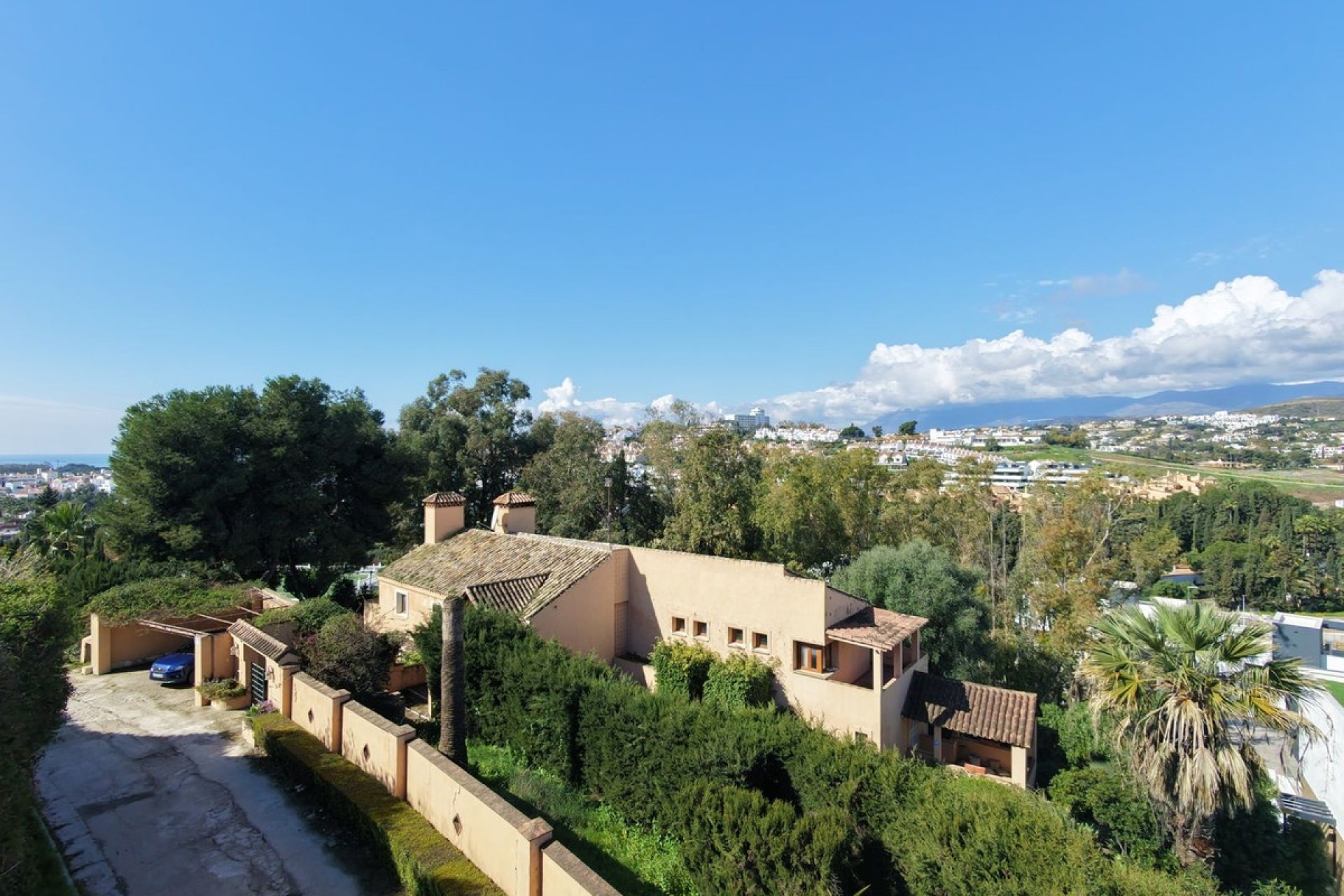 Wiederverkauf - Villa - Estepona - Atalaya