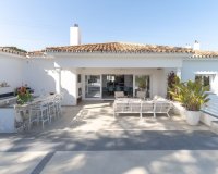 Wiederverkauf - Villa - Estepona - Atalaya