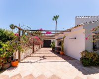 Wiederverkauf - Villa - Estepona - Atalaya