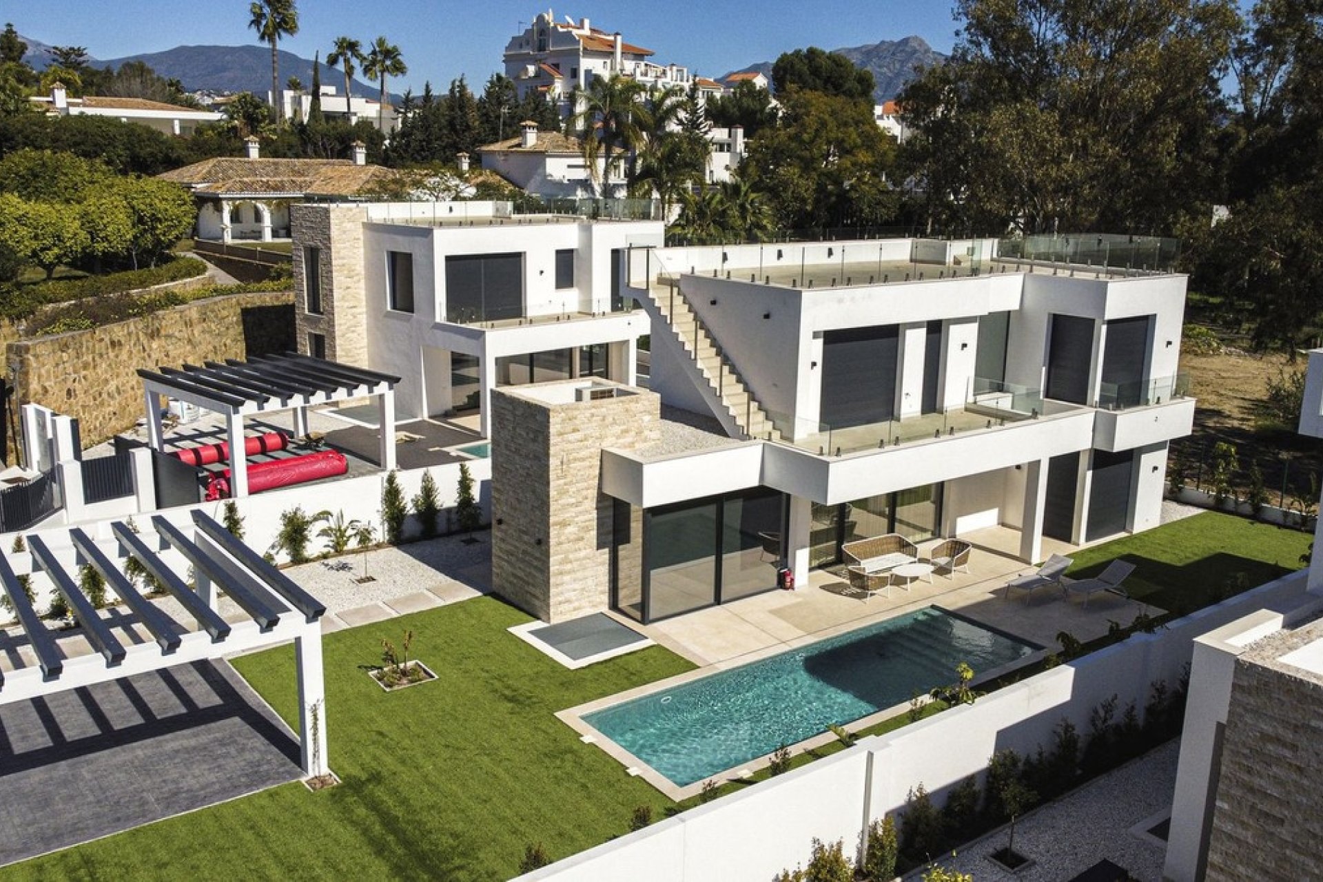 Wiederverkauf - Villa - Estepona - Atalaya