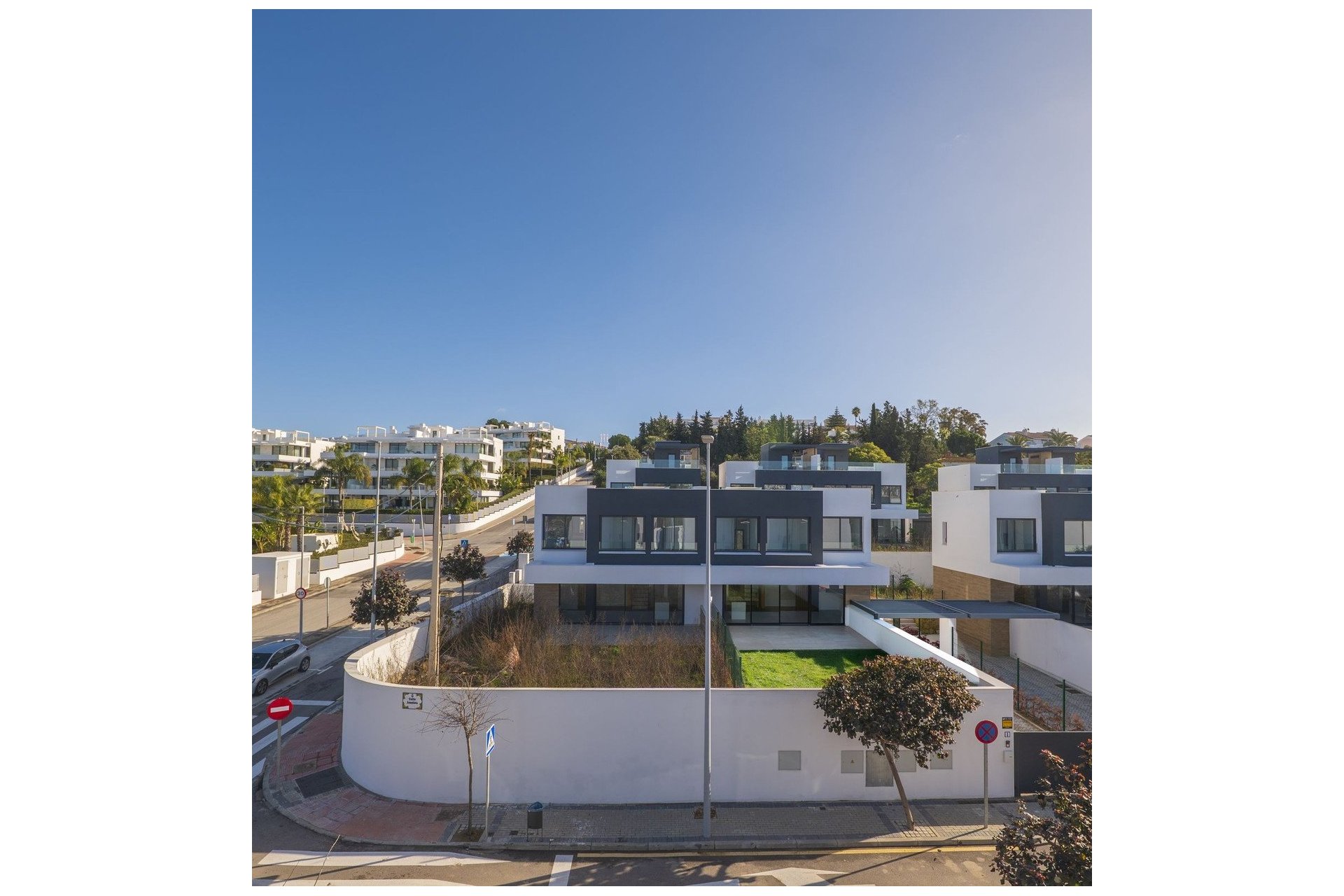 Wiederverkauf - Villa - Estepona - Atalaya