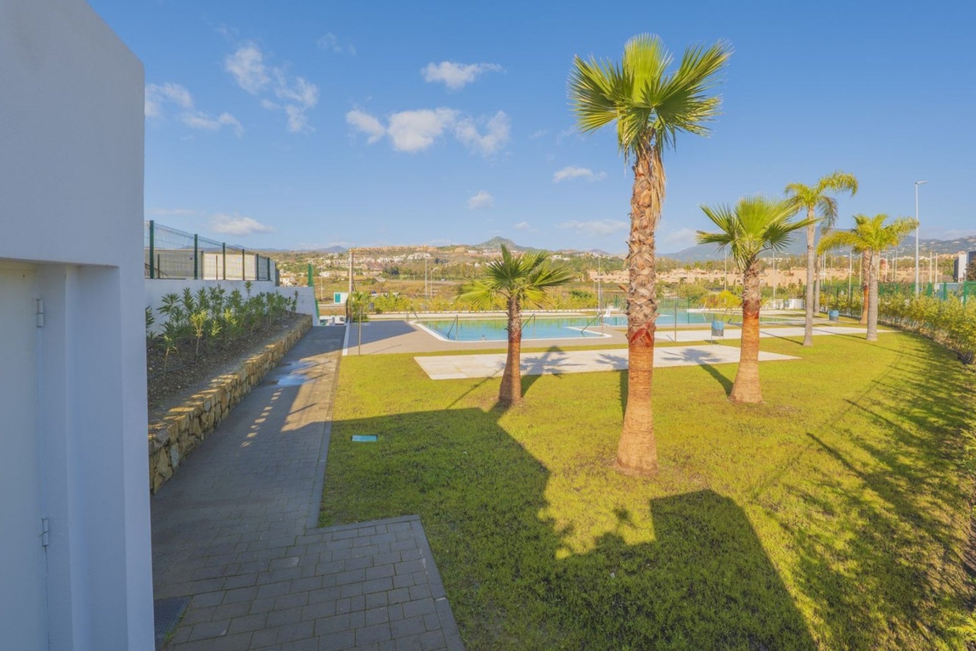 Wiederverkauf - Villa - Estepona - Atalaya