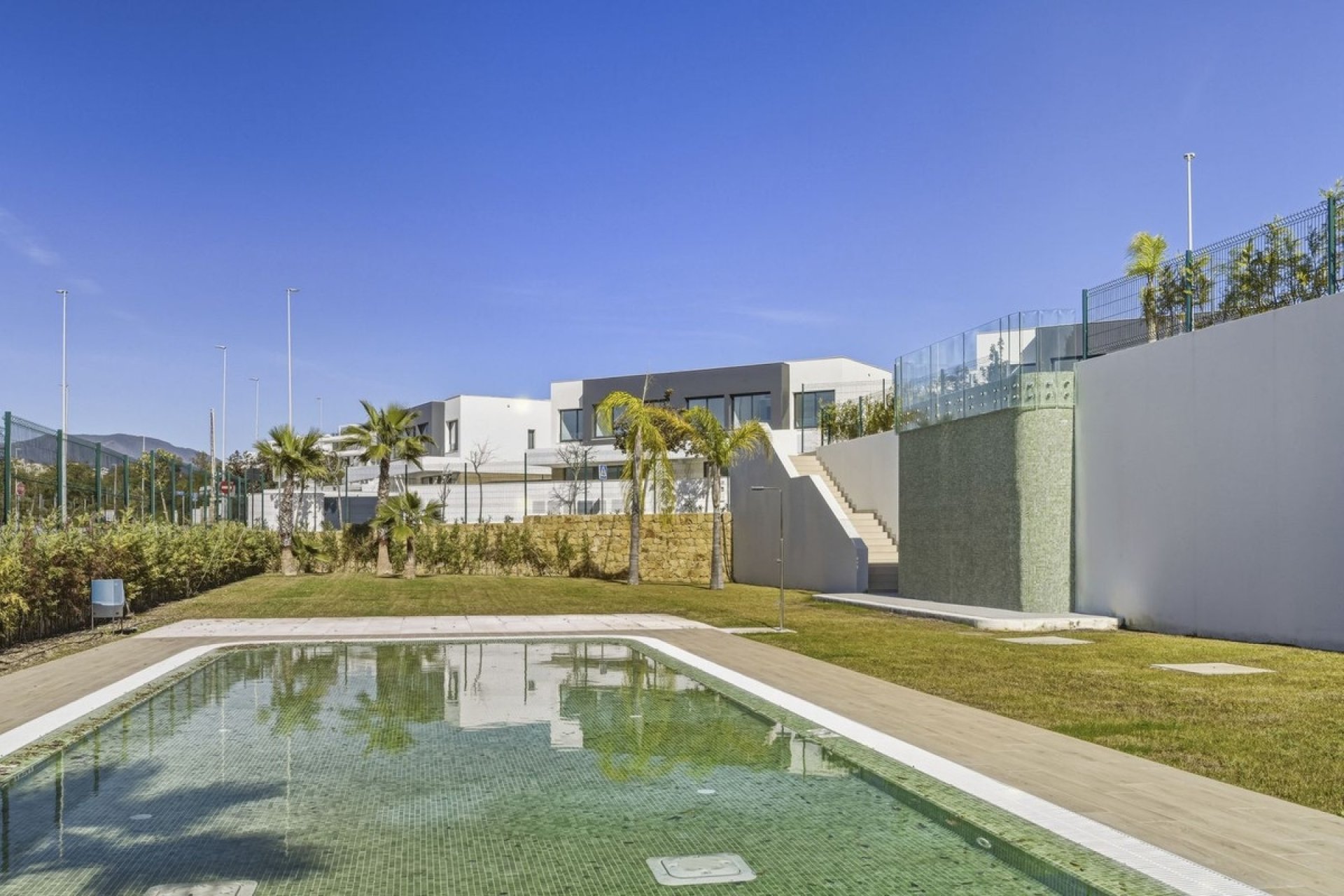 Wiederverkauf - Villa - Estepona - Atalaya