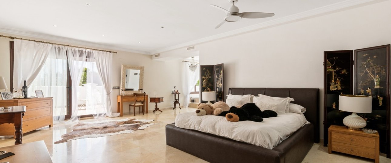 Wiederverkauf - Villa - Estepona - Atalaya