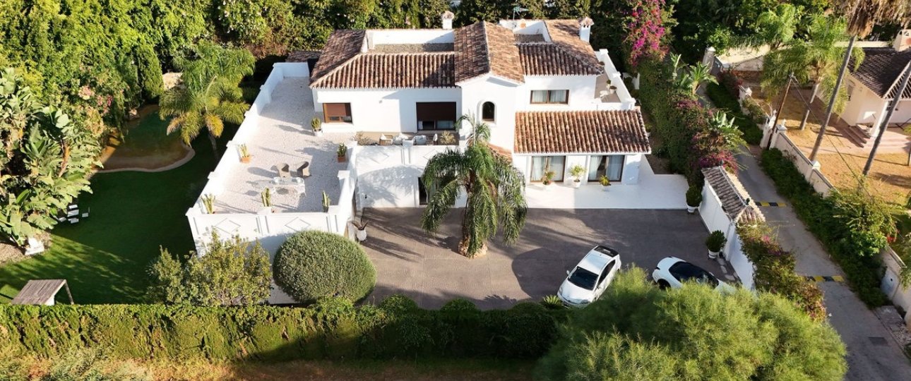 Wiederverkauf - Villa - Estepona - Atalaya