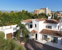 Wiederverkauf - Villa - Estepona - Atalaya