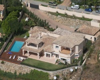 Wiederverkauf - Villa - Estepona - Atalaya