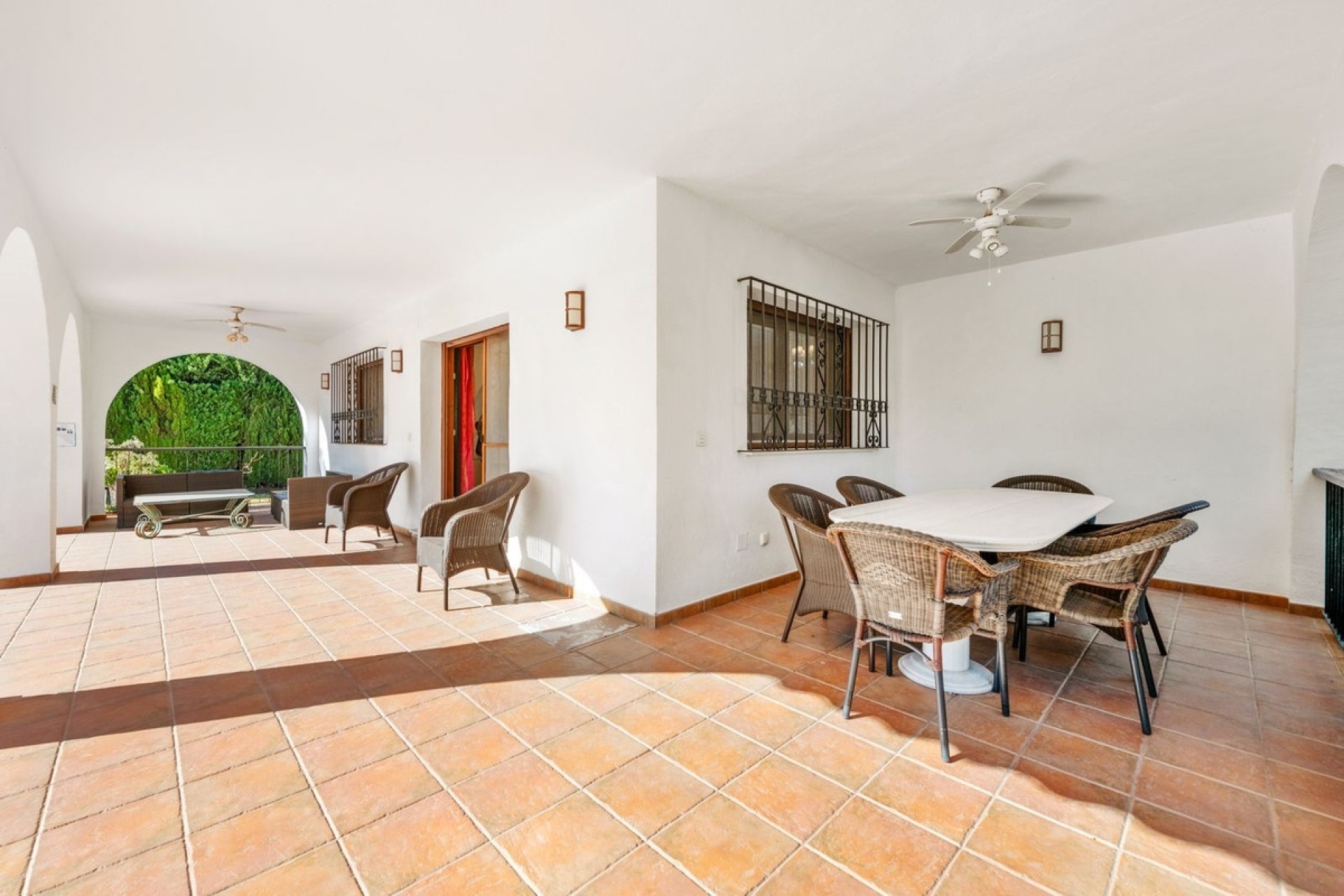 Wiederverkauf - Villa - Estepona - Atalaya