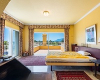 Wiederverkauf - Villa - Estepona - Atalaya