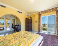 Wiederverkauf - Villa - Estepona - Atalaya