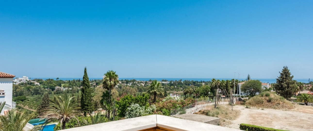 Wiederverkauf - Villa - Estepona - Atalaya