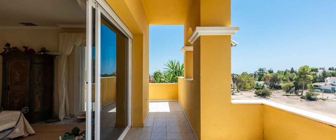 Wiederverkauf - Villa - Estepona - Atalaya