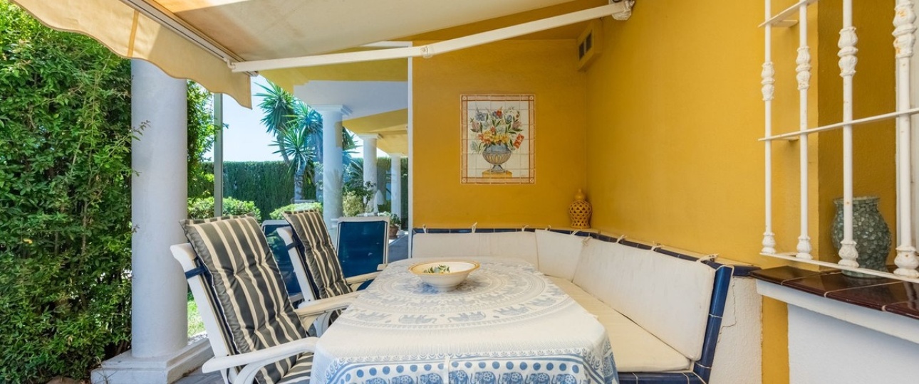 Wiederverkauf - Villa - Estepona - Atalaya