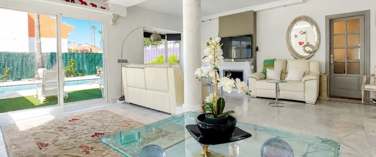 Wiederverkauf - Villa - Estepona - Atalaya