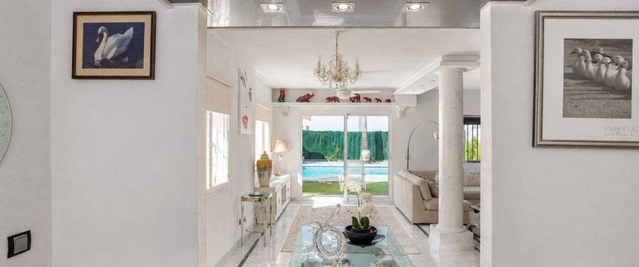 Wiederverkauf - Villa - Estepona - Atalaya