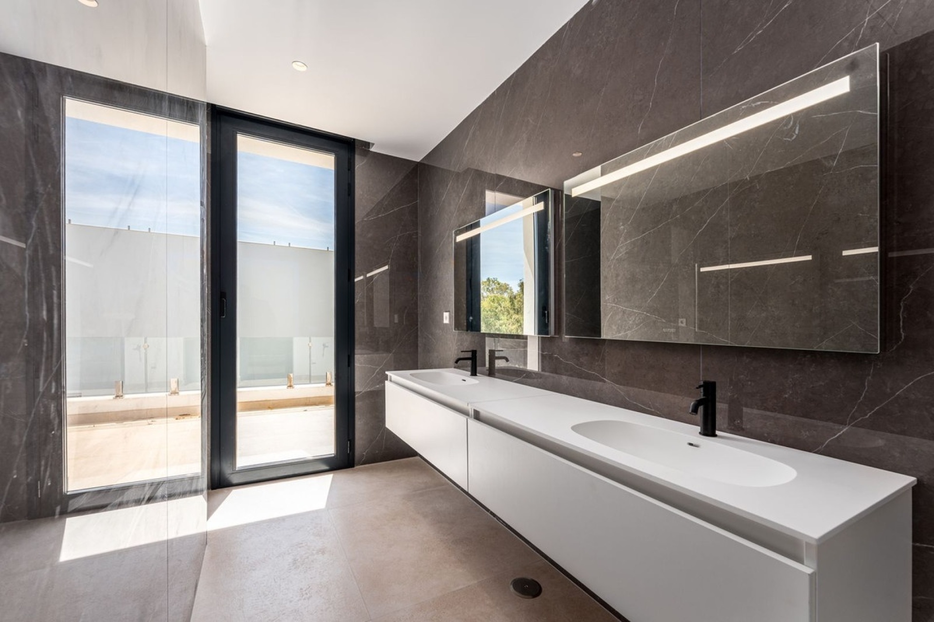 Wiederverkauf - Villa - Estepona - Atalaya