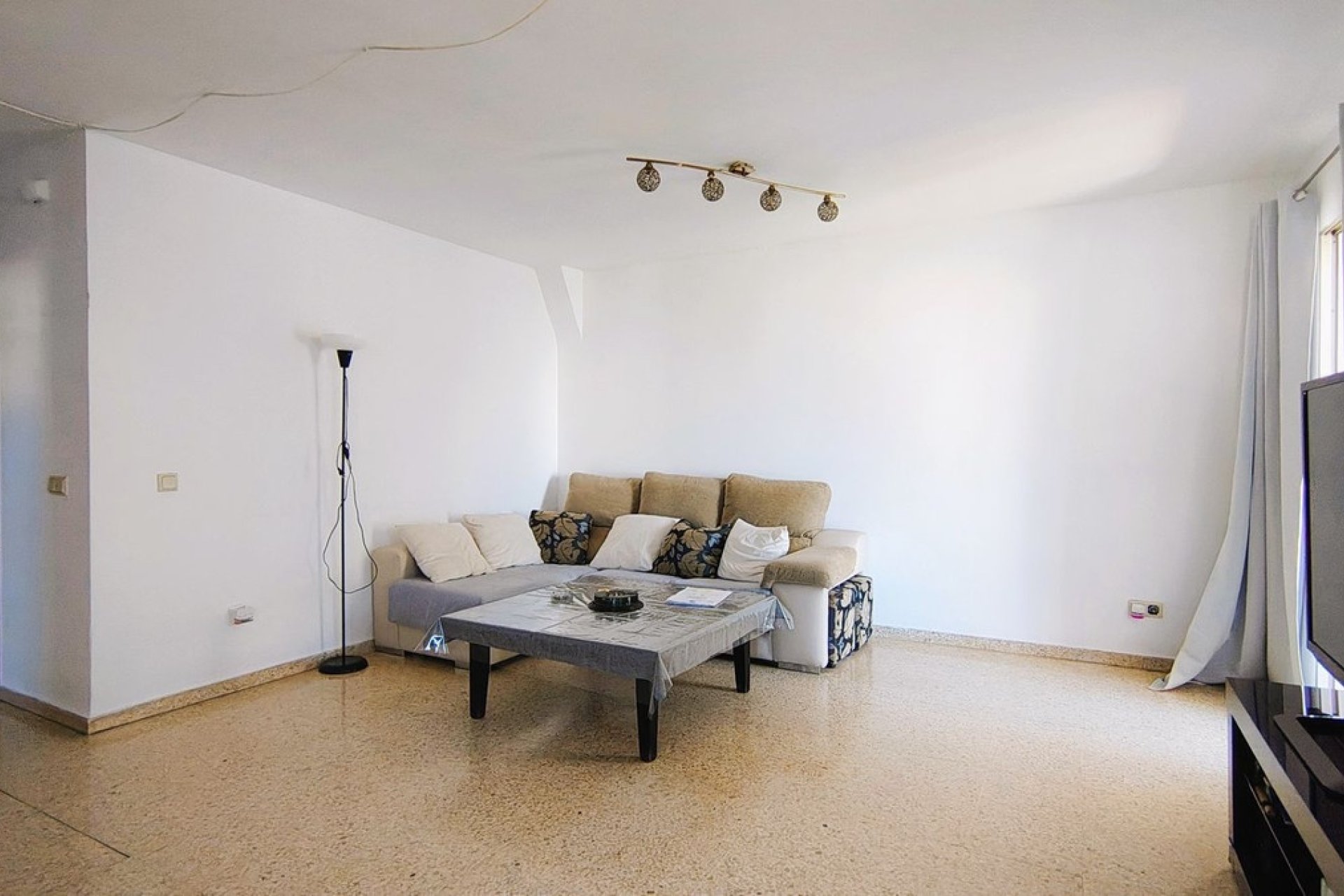 Wiederverkauf - Villa - Estepona - Atalaya