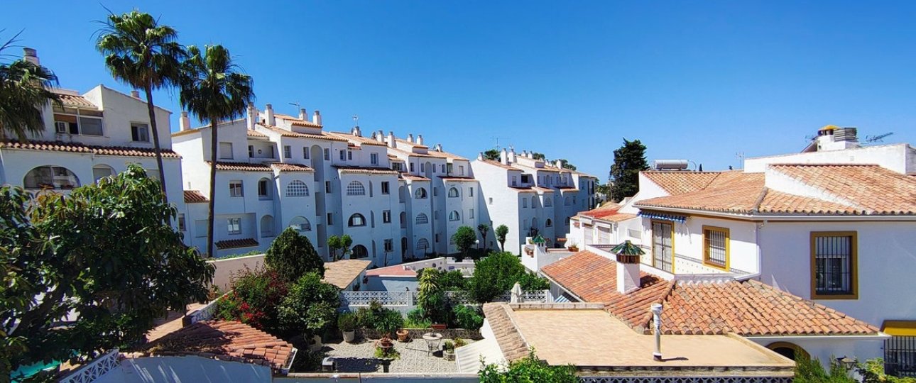 Wiederverkauf - Villa - Estepona - Atalaya