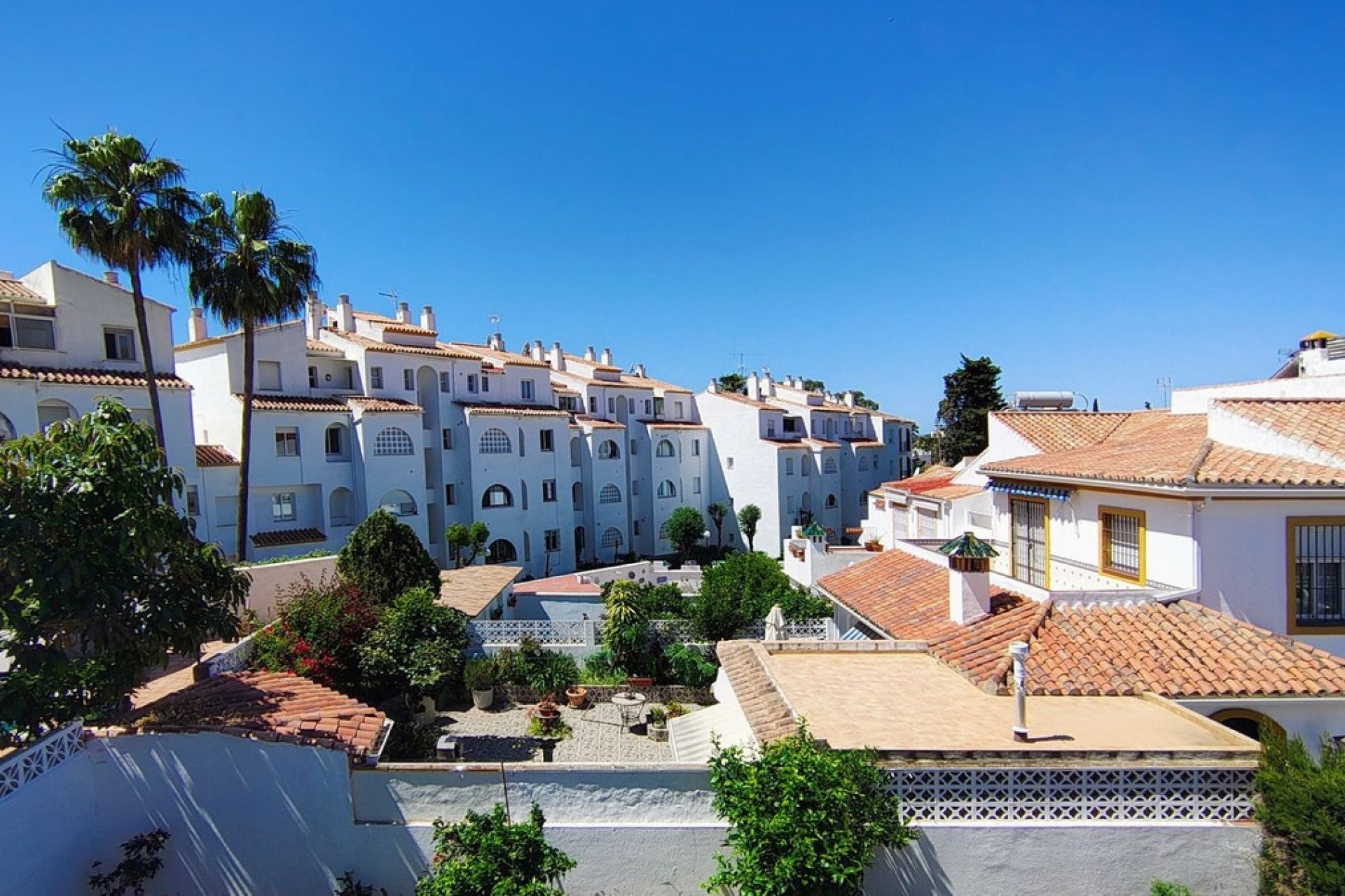 Wiederverkauf - Villa - Estepona - Atalaya