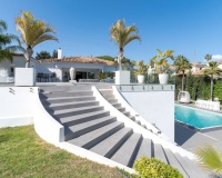 Wiederverkauf - Villa - Estepona - Atalaya