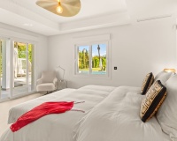 Wiederverkauf - Villa - Estepona - Atalaya