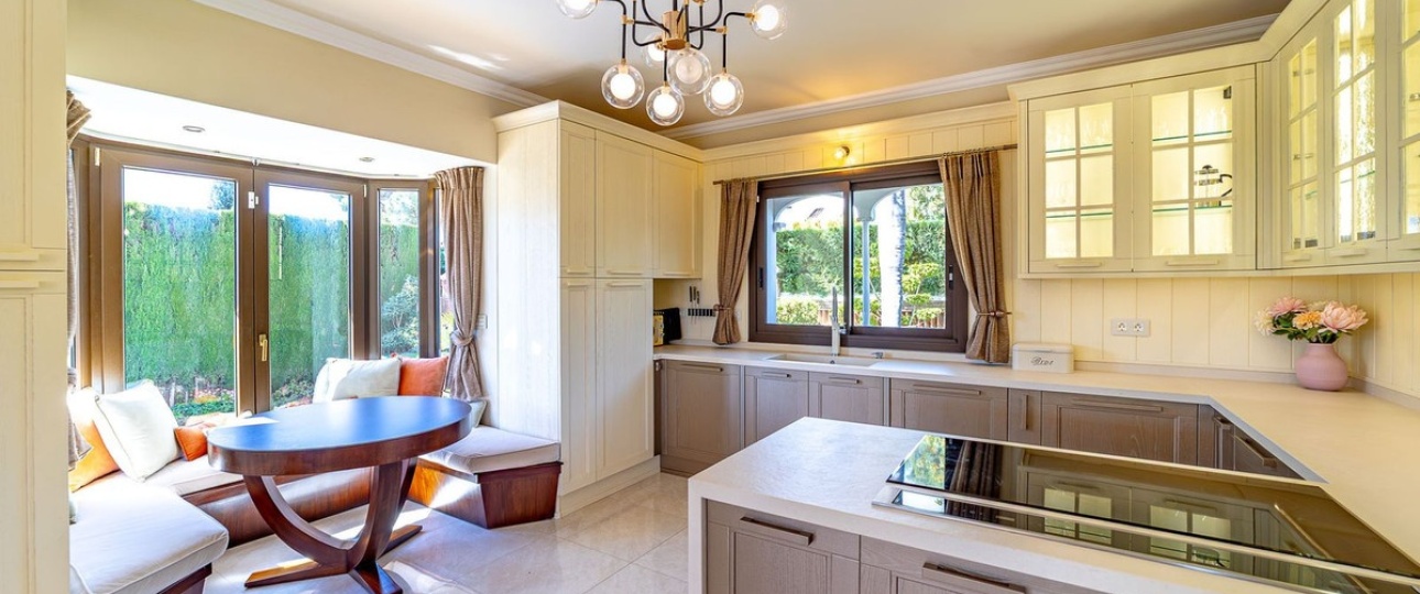 Wiederverkauf - Villa - Estepona - Atalaya