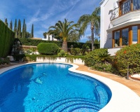 Wiederverkauf - Villa - Estepona - Atalaya