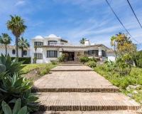 Wiederverkauf - Villa - Estepona - Atalaya
