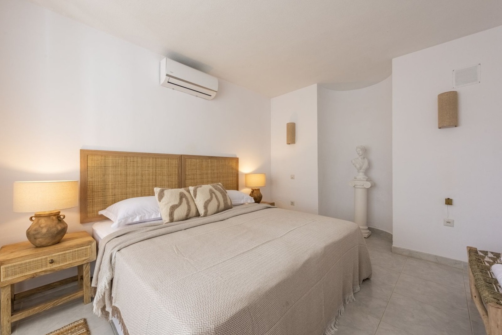 Wiederverkauf - Villa - Estepona - Atalaya