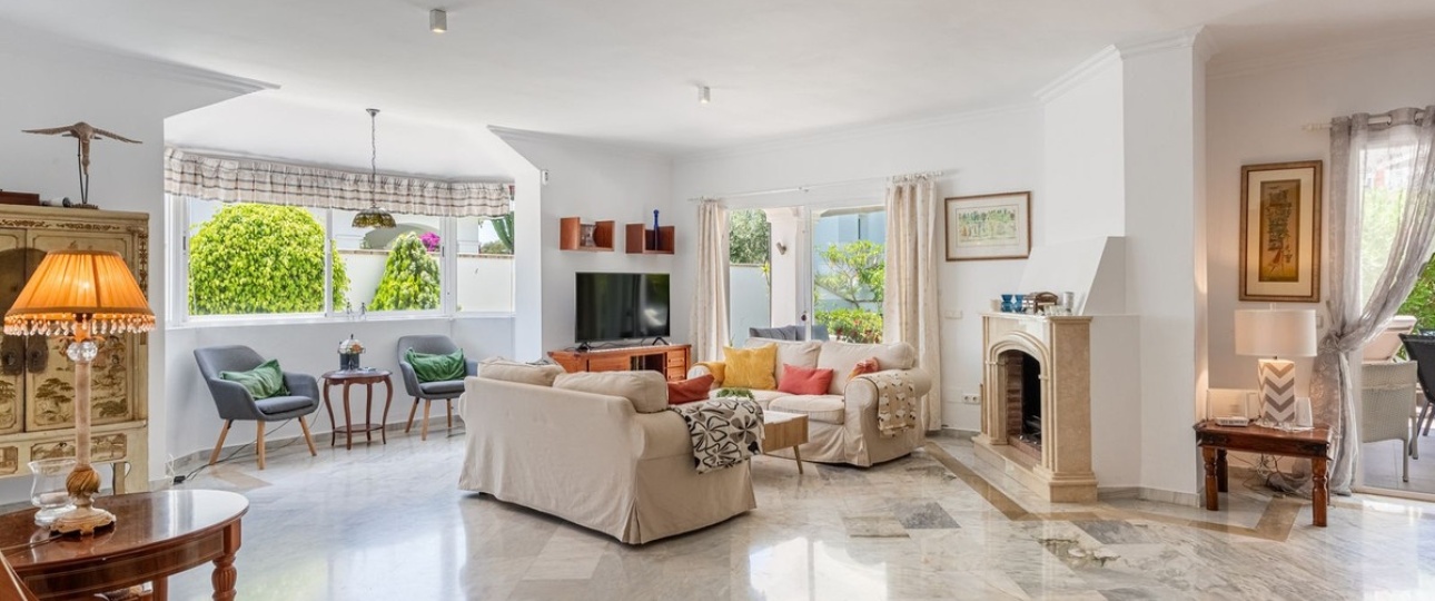 Wiederverkauf - Villa - Estepona - Atalaya