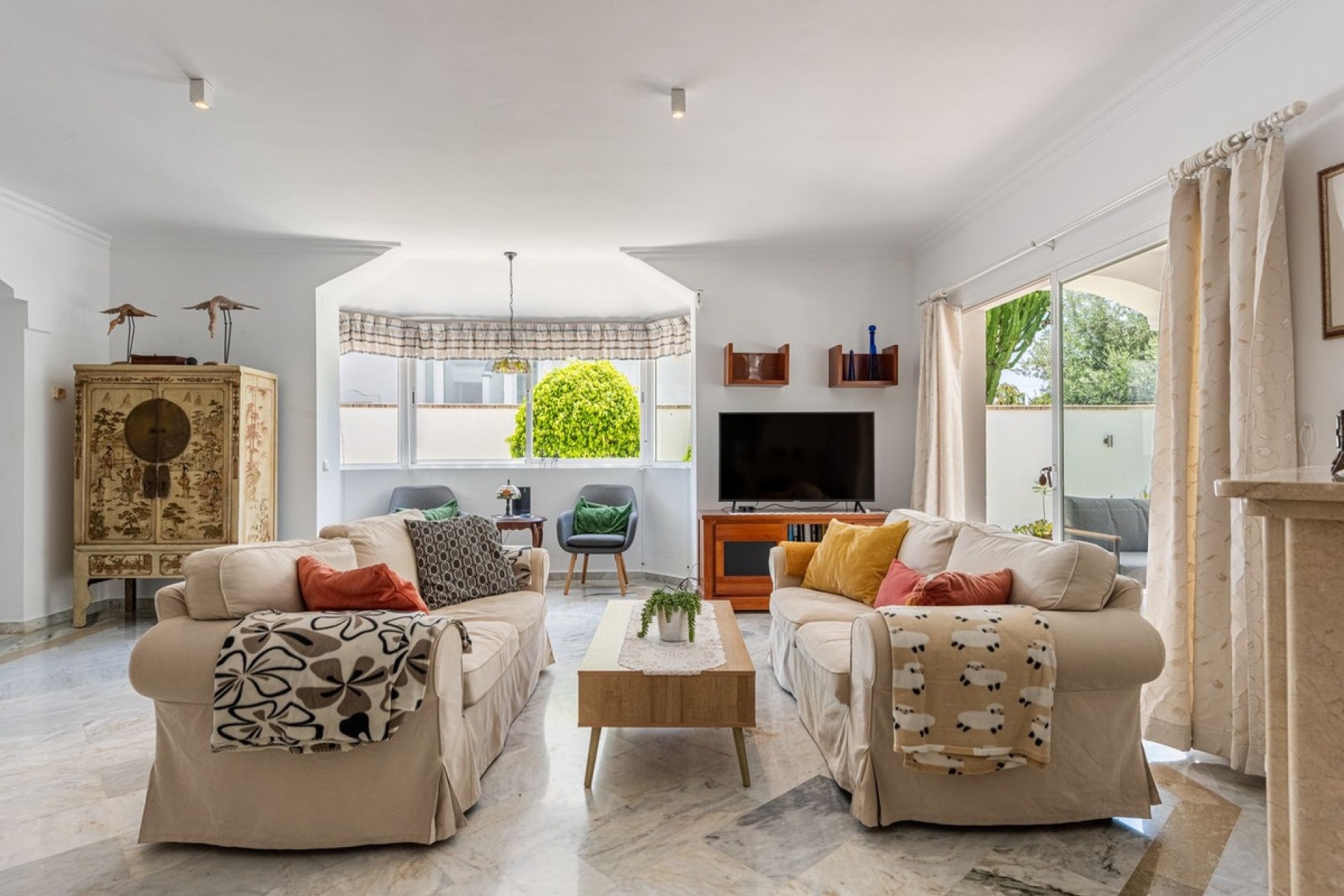 Wiederverkauf - Villa - Estepona - Atalaya