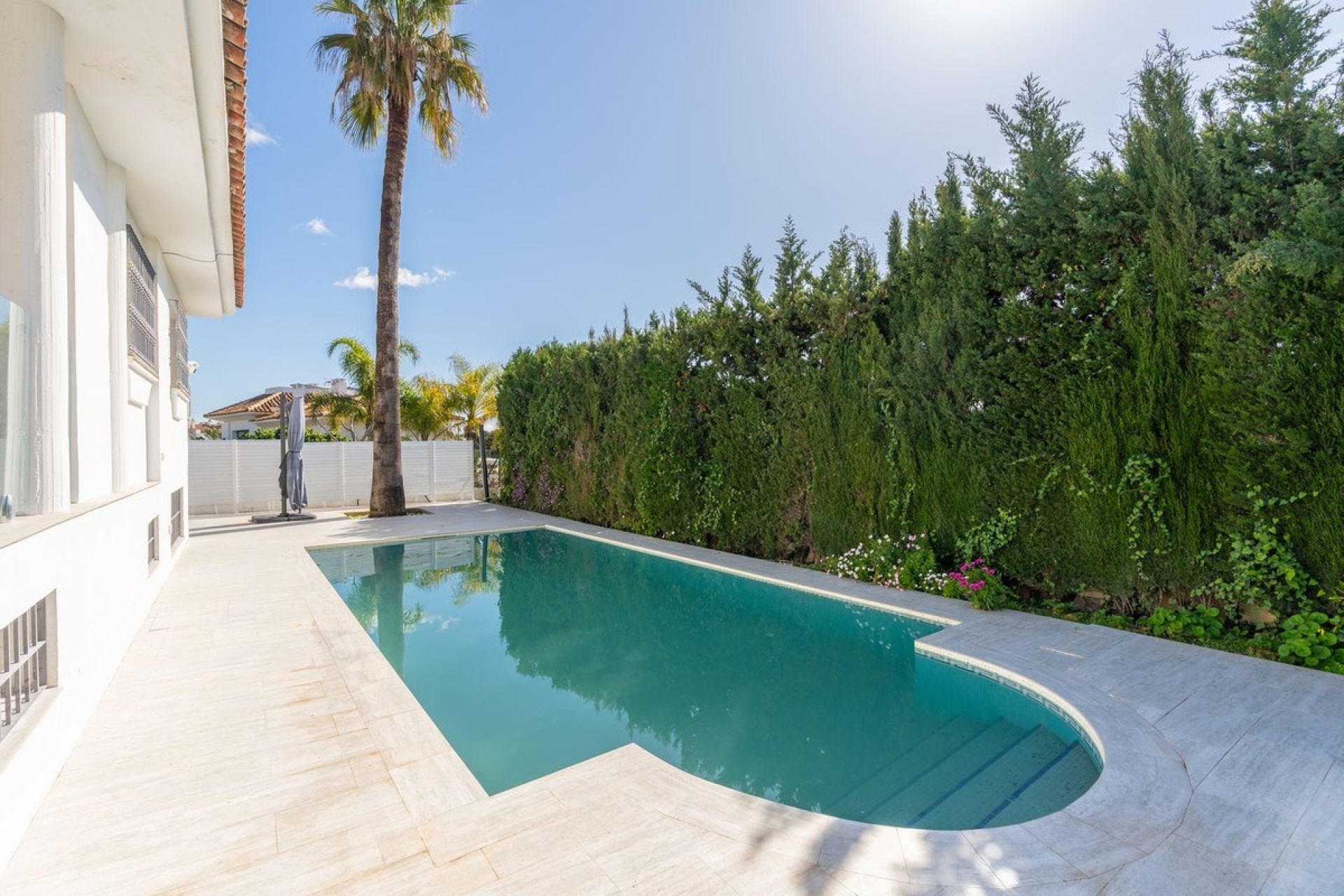 Wiederverkauf - Villa - Estepona - Atalaya