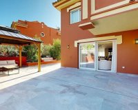 Wiederverkauf - Villa - Estepona - Atalaya