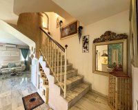 Wiederverkauf - Villa - Estepona - Bel Air