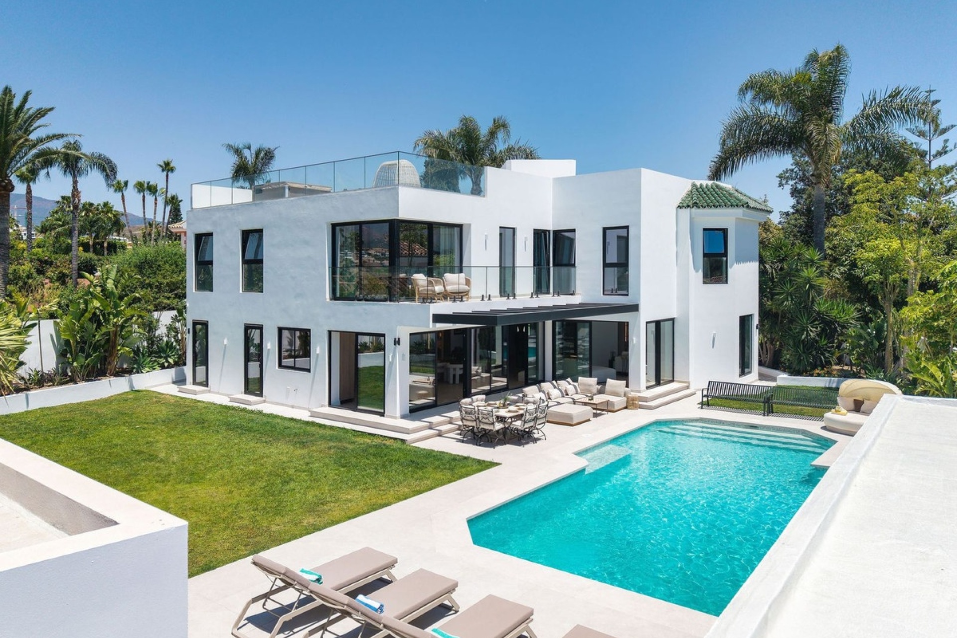 Wiederverkauf - Villa - Estepona - Bel Air