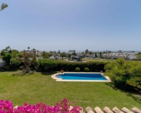 Wiederverkauf - Villa - Estepona - Bel Air
