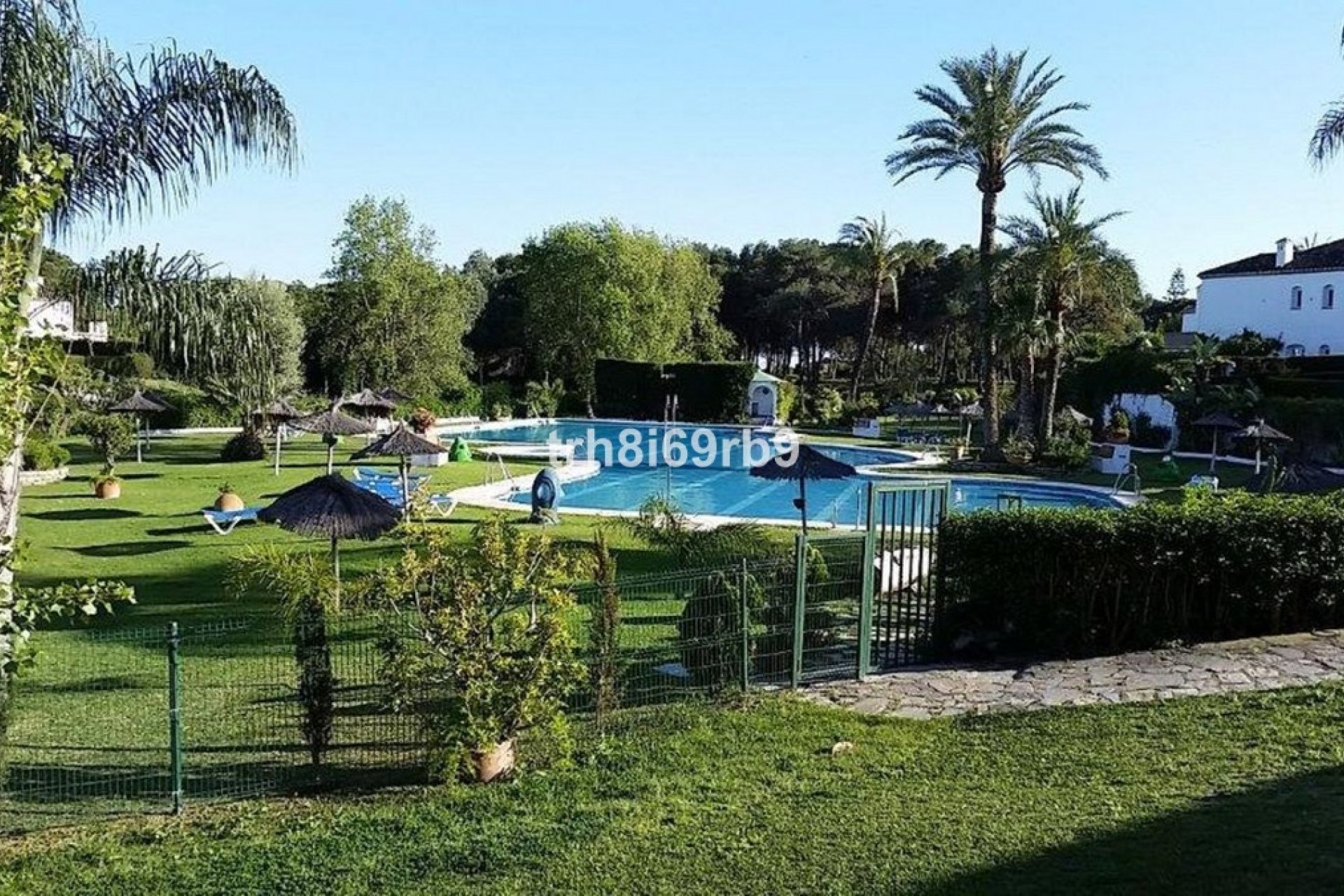 Wiederverkauf - Villa - Estepona - Benamara