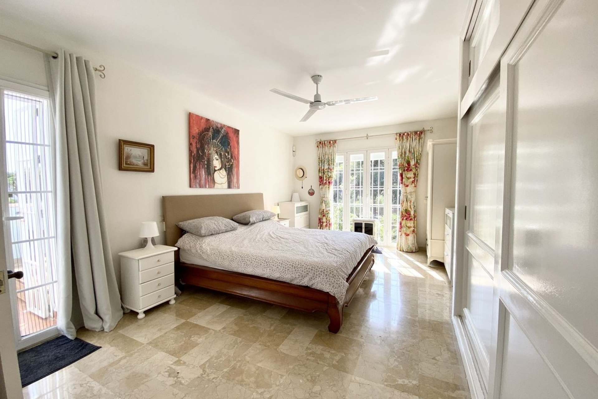 Wiederverkauf - Villa - Estepona - Benamara