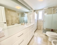 Wiederverkauf - Villa - Estepona - Benamara