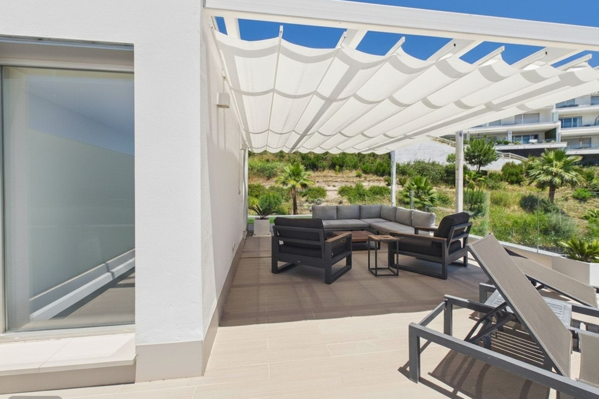 Wiederverkauf - Villa - Estepona - Cancelada