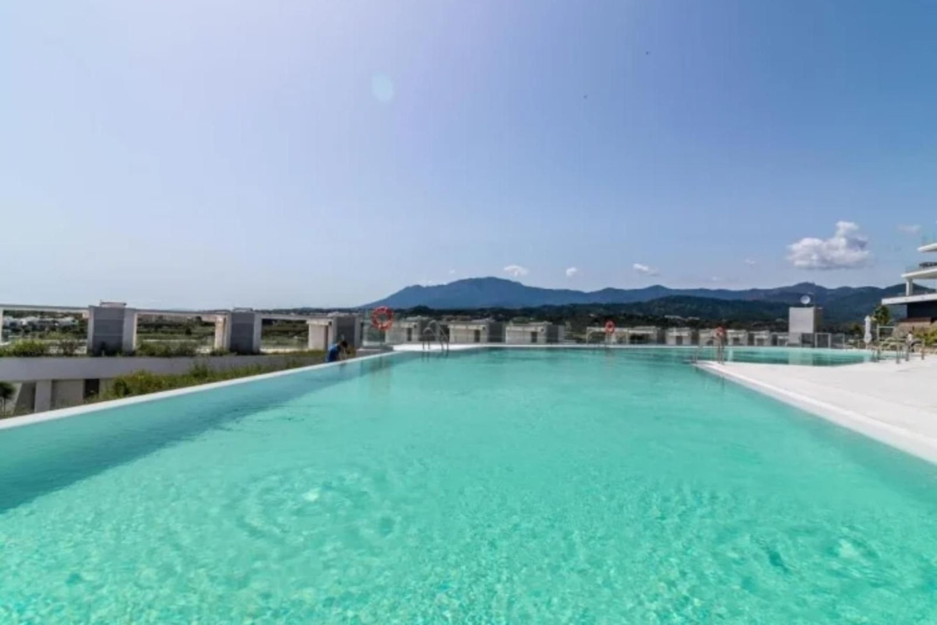 Wiederverkauf - Villa - Estepona - Cancelada