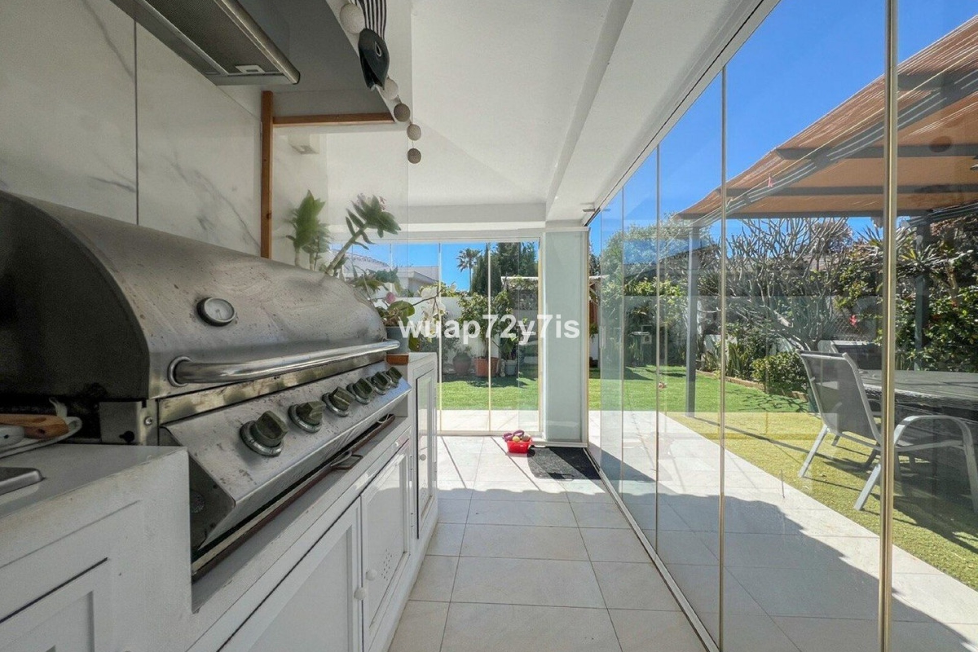 Wiederverkauf - Villa - Estepona - Costalita